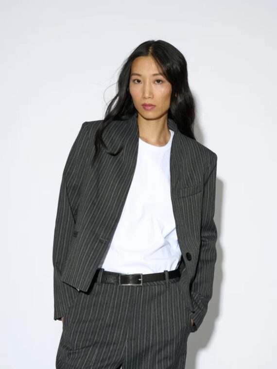 ARANTXA-BLAZER-CORTA-GRIS-BADTIS.jpg