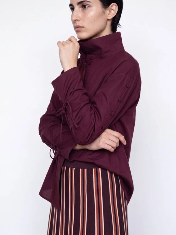 CAMISA-BOTONES-GRANATE-IS-COMING.jpg