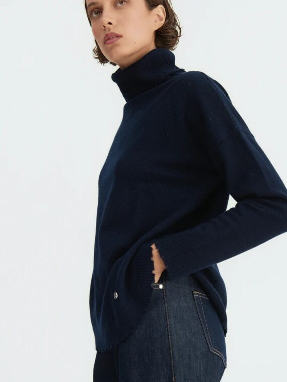 JERSEY-CUELLO-ALTO-ROTO-AZUL-MARINO-BSB.jpg